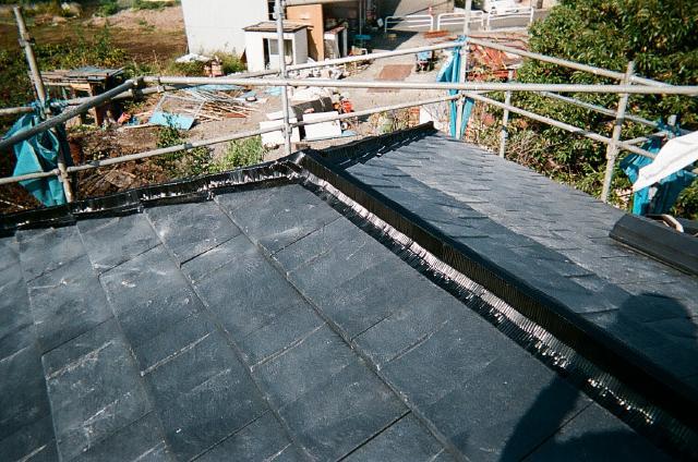 屋根　板金　修理